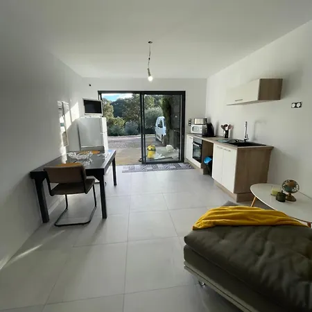 Studio Апартаменты